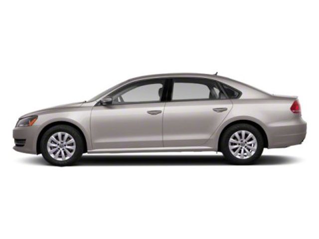 2013 Volkswagen Passat SEL Premium