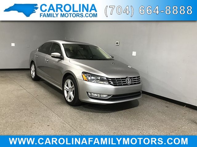 2013 Volkswagen Passat SEL Premium