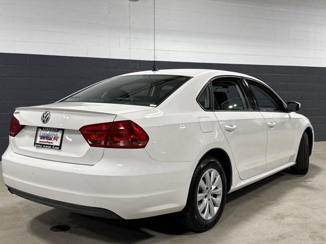 2013 Volkswagen Passat S Appearance