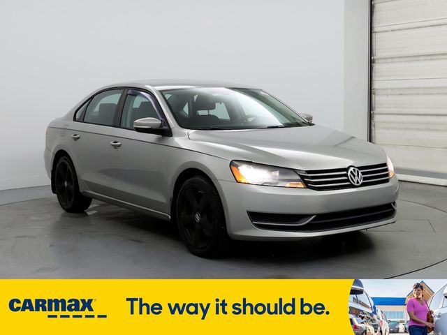 2013 Volkswagen Passat S