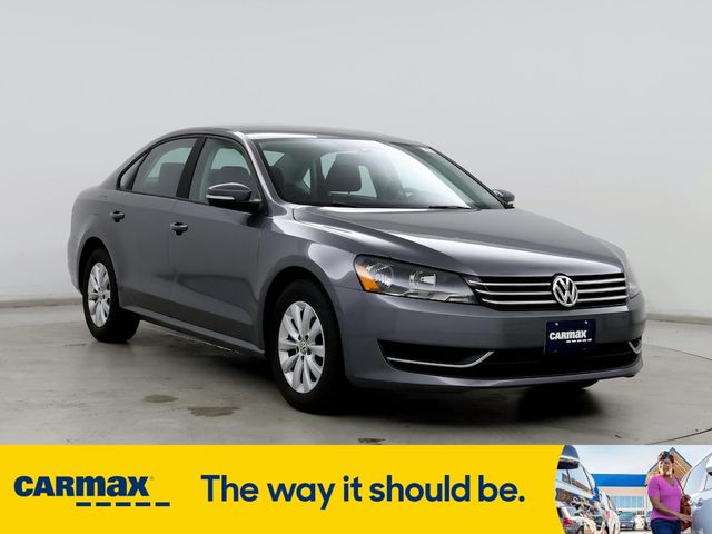 2013 Volkswagen Passat S Appearance