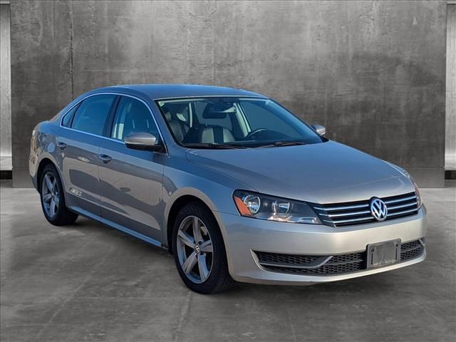 2013 Volkswagen Passat SE