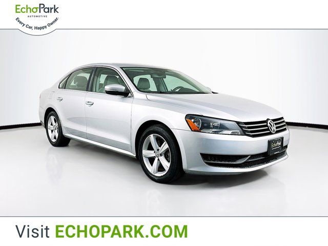 2013 Volkswagen Passat SE