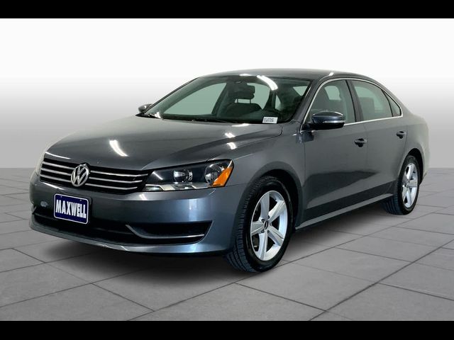 2013 Volkswagen Passat SE