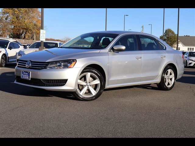 2013 Volkswagen Passat SE