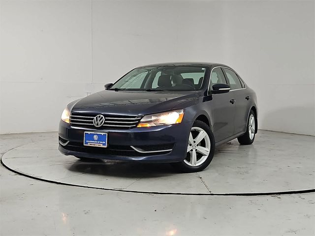 2013 Volkswagen Passat SE