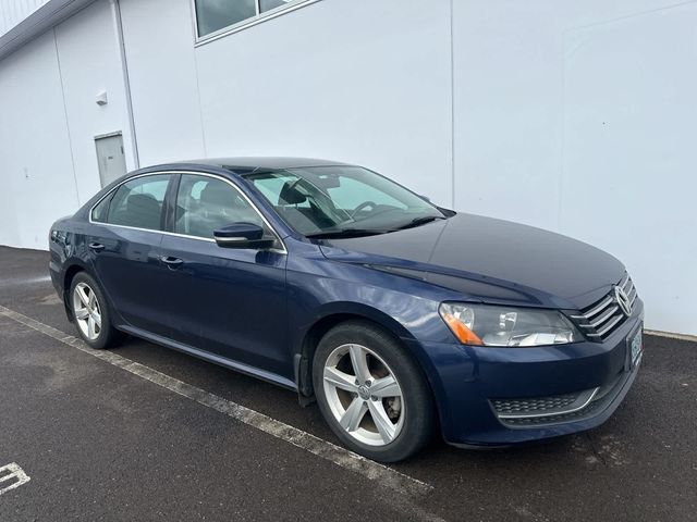 2013 Volkswagen Passat SE