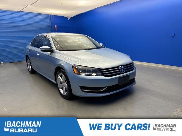 2013 Volkswagen Passat SE