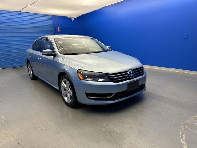 2013 Volkswagen Passat SE