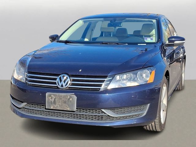 2013 Volkswagen Passat SE