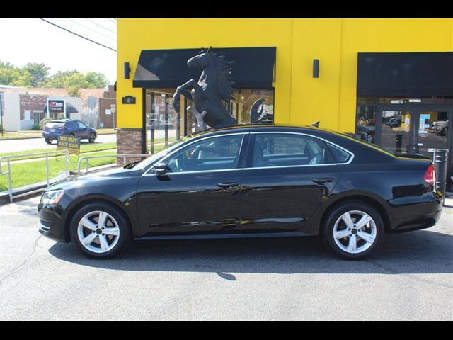 2013 Volkswagen Passat SE