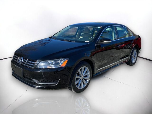 2013 Volkswagen Passat SEL