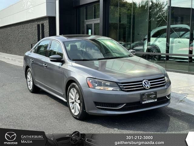 2013 Volkswagen Passat SEL