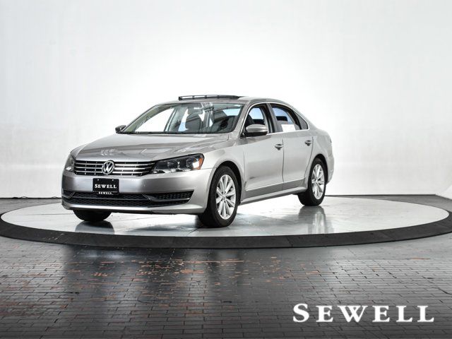 2013 Volkswagen Passat SEL