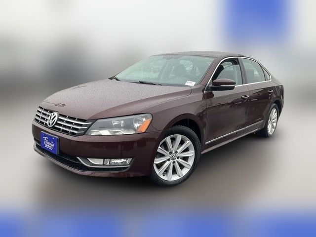 2013 Volkswagen Passat SEL Premium