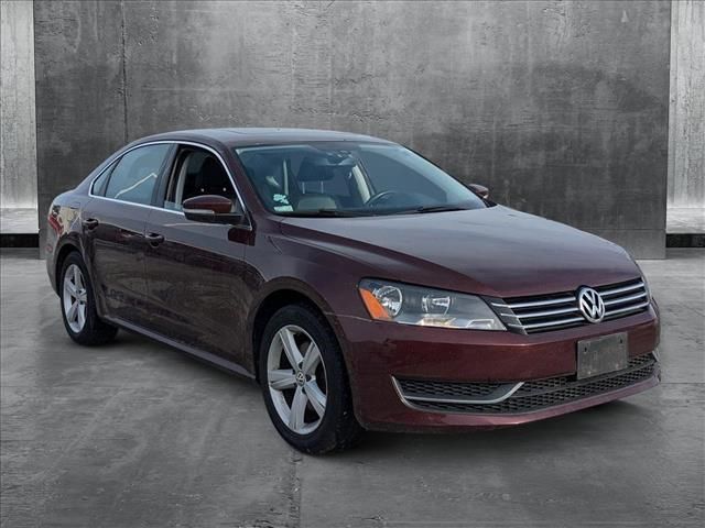 2013 Volkswagen Passat SE