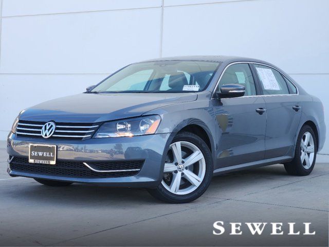 2013 Volkswagen Passat SE