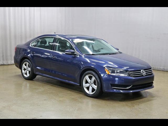 2013 Volkswagen Passat SE
