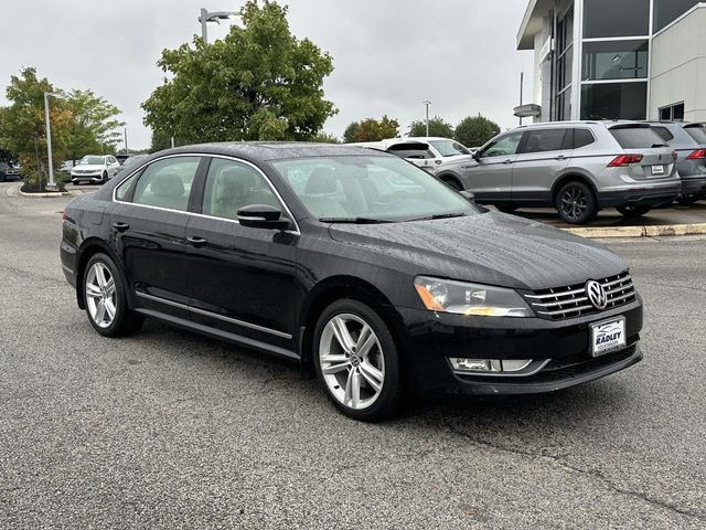 2013 Volkswagen Passat TDI SE Navigation