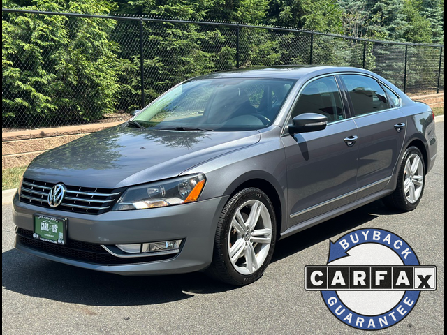 2013 Volkswagen Passat TDI SE Navigation