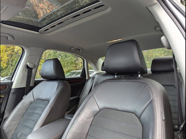 2013 Volkswagen Passat TDI SEL Premium