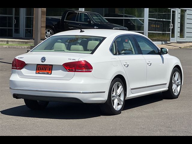 2013 Volkswagen Passat TDI SEL Premium