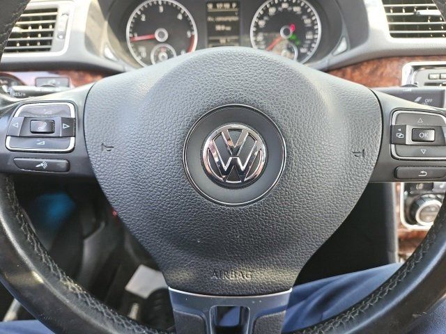 2013 Volkswagen Passat TDI SEL Premium