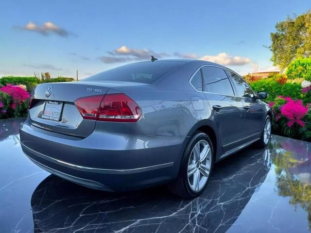 2013 Volkswagen Passat TDI SEL Premium