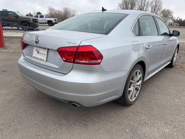 2013 Volkswagen Passat SE