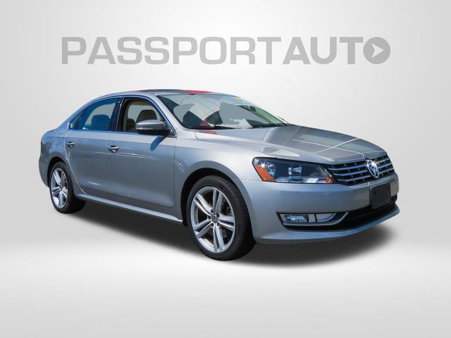 2013 Volkswagen Passat SEL Premium