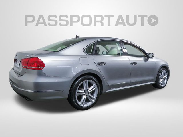 2013 Volkswagen Passat SEL Premium