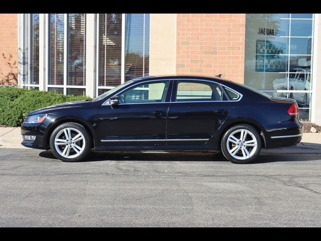 2013 Volkswagen Passat SEL Premium