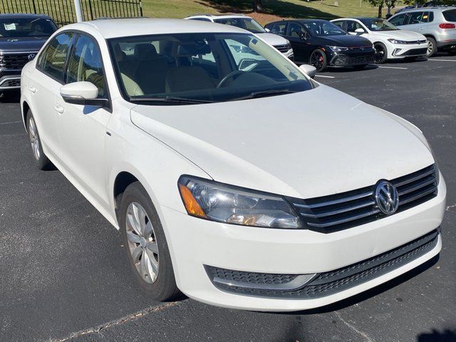 2013 Volkswagen Passat Wolfsburg Edition