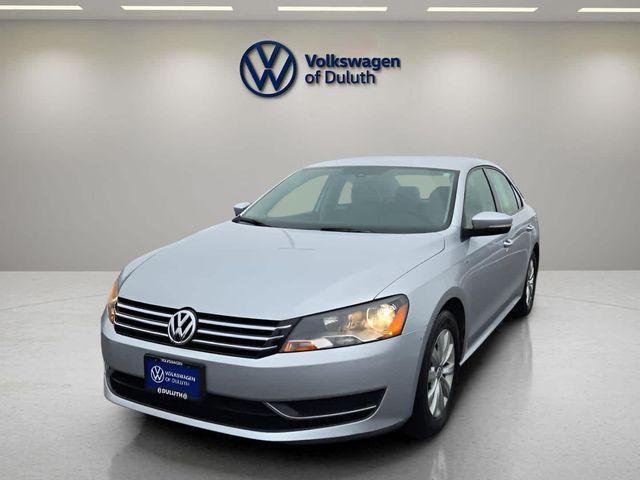 2013 Volkswagen Passat Wolfsburg Edition