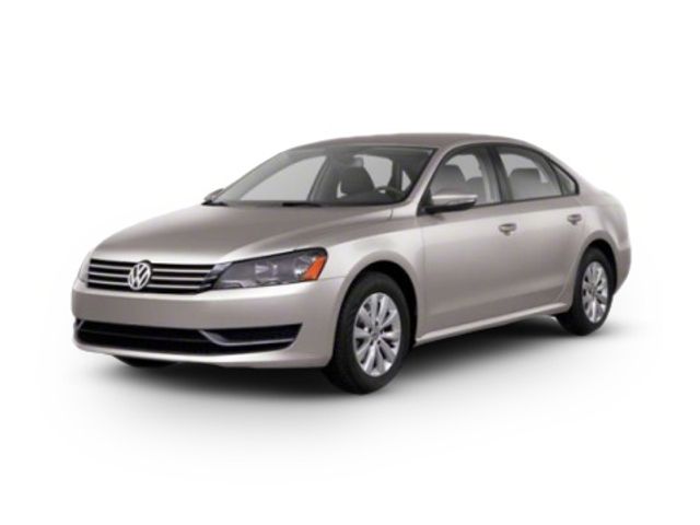 2013 Volkswagen Passat Wolfsburg Edition