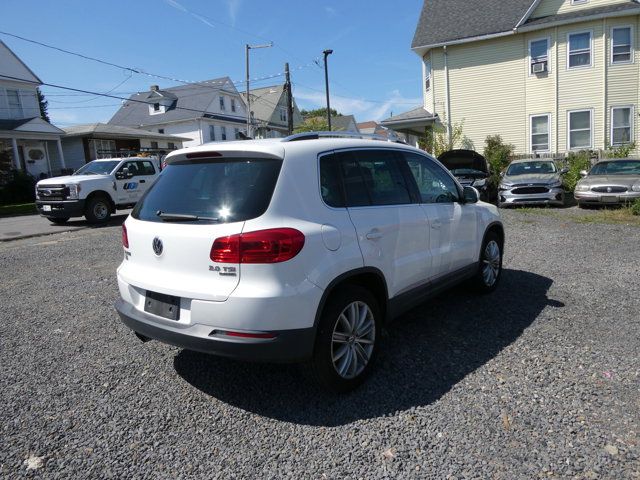 2013 Volkswagen Tiguan SE Navigation