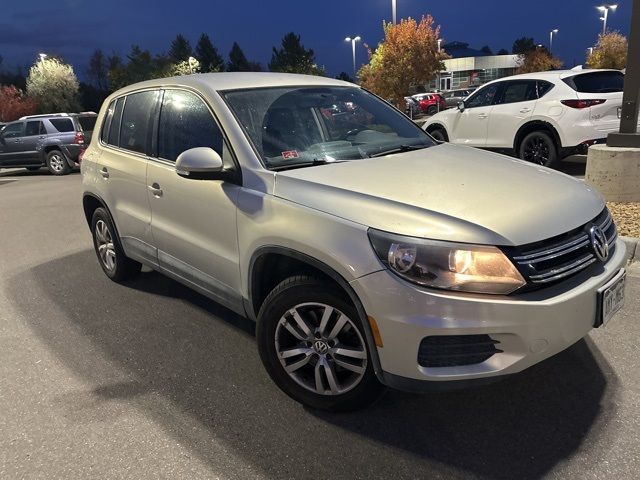 2013 Volkswagen Tiguan S