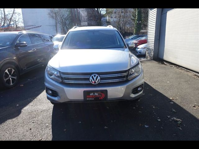 2013 Volkswagen Tiguan SE