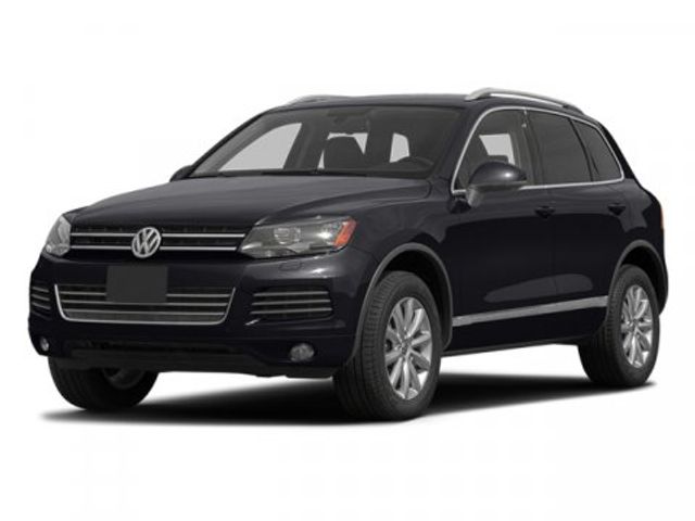 2013 Volkswagen Touareg Sport Navigation