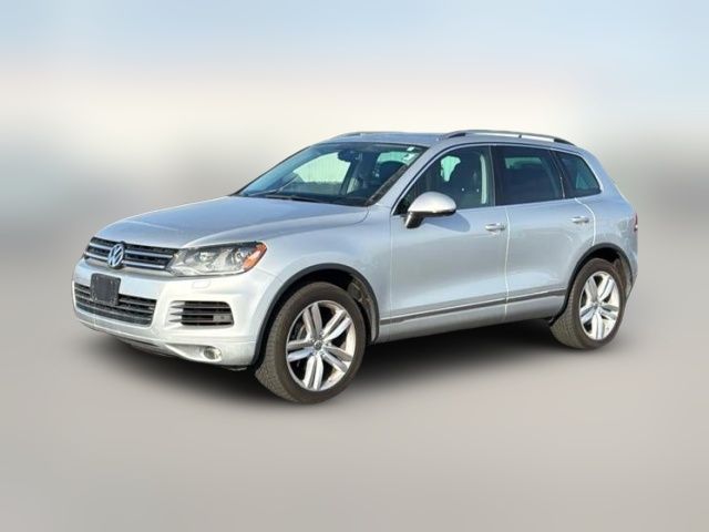 2013 Volkswagen Touareg Executive