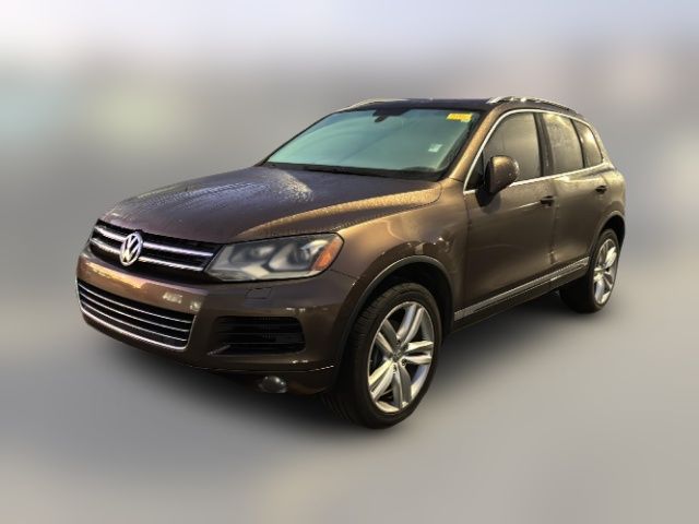 2013 Volkswagen Touareg Executive