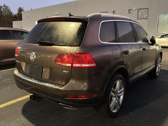 2013 Volkswagen Touareg Executive