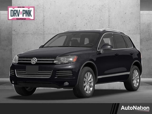 2013 Volkswagen Touareg Lux