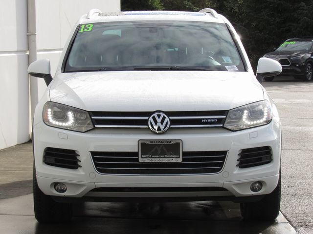 2013 Volkswagen Touareg Base