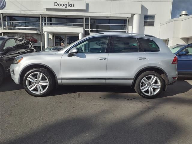 2013 Volkswagen Touareg Executive