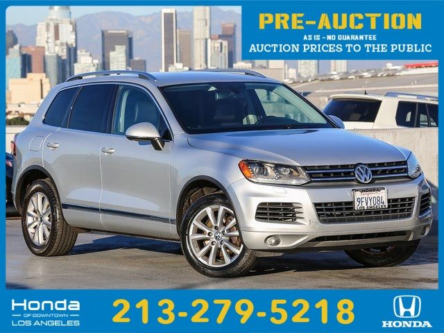 2013 Volkswagen Touareg Sport Navigation