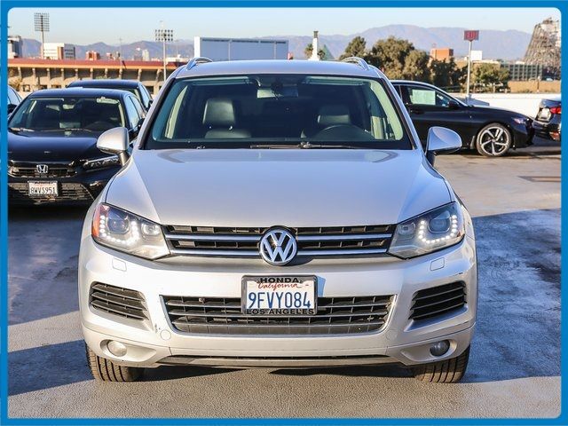 2013 Volkswagen Touareg Sport Navigation