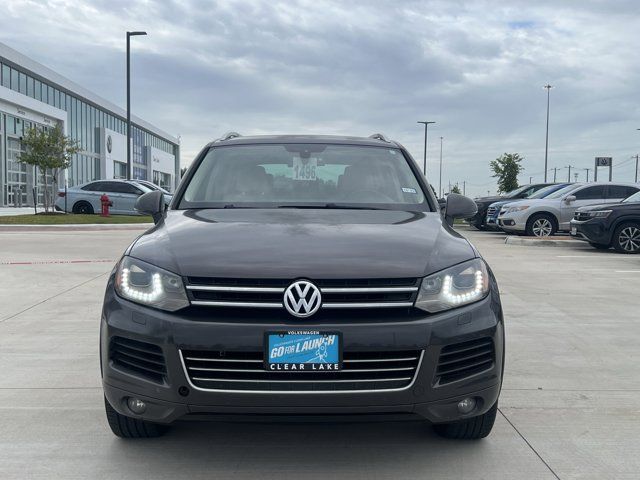 2013 Volkswagen Touareg Sport