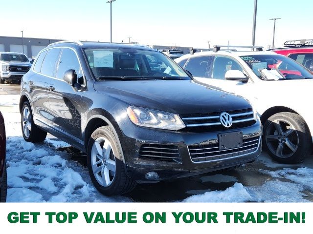 2013 Volkswagen Touareg Lux