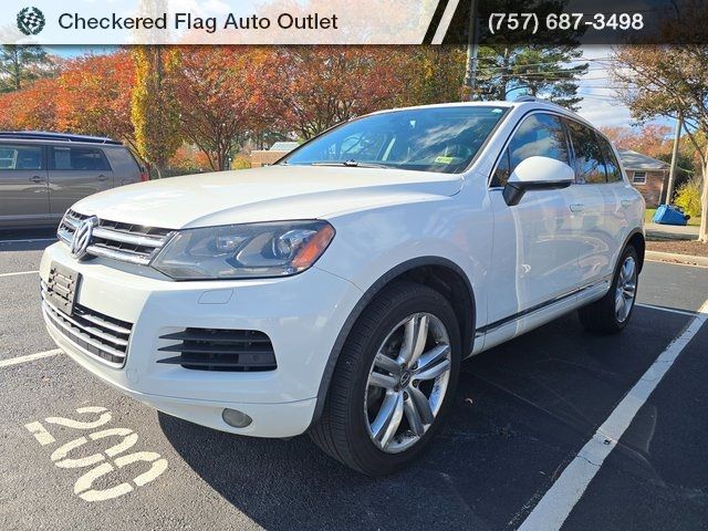 2013 Volkswagen Touareg Executive